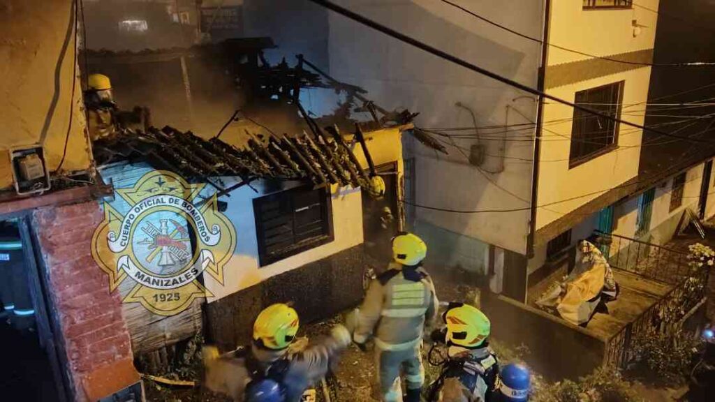 Incendio en el barrio Marmato de Manizales